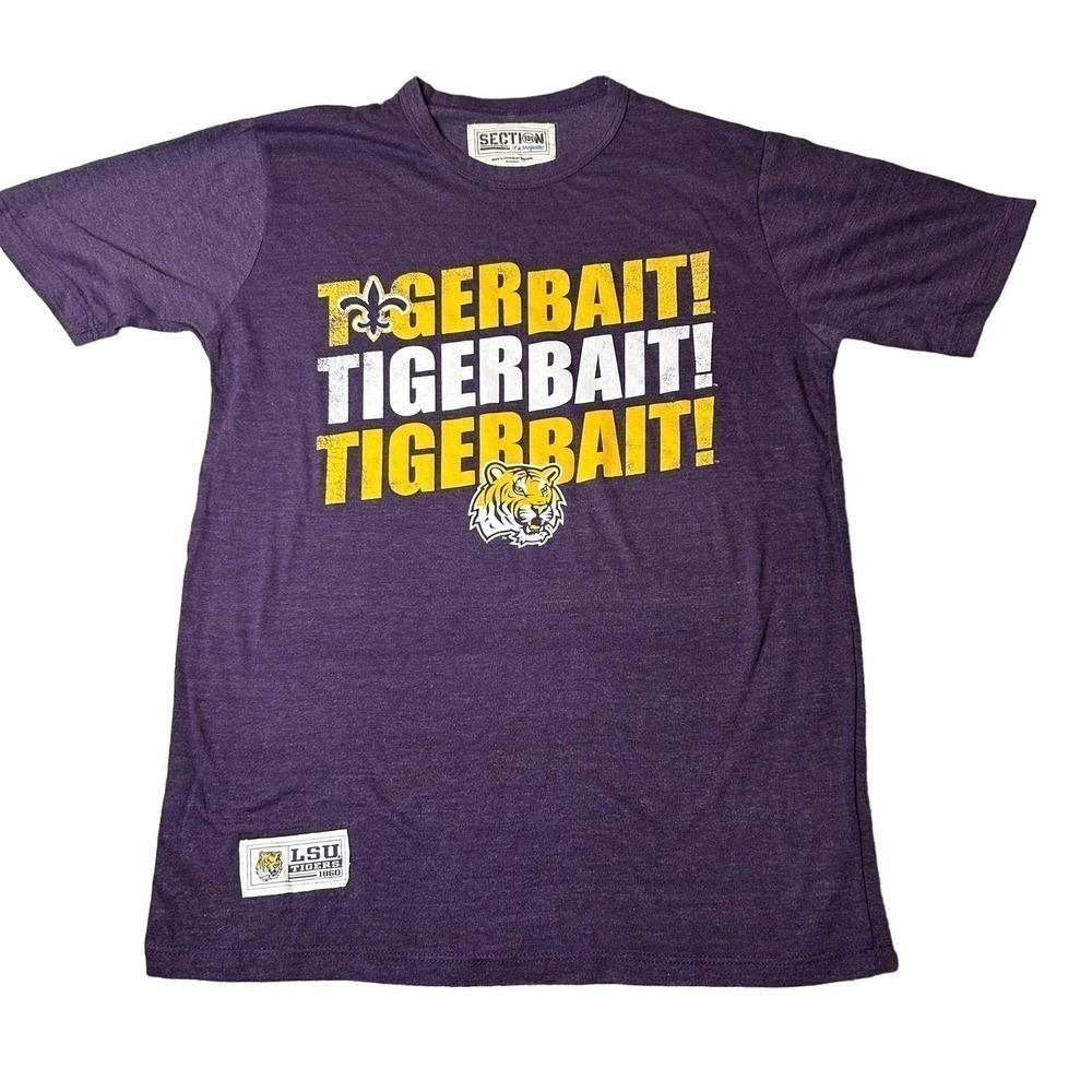 LSU T-Shirt Womens Medium Purple‎ Tee TigerBait Section 101 Majestic NEW